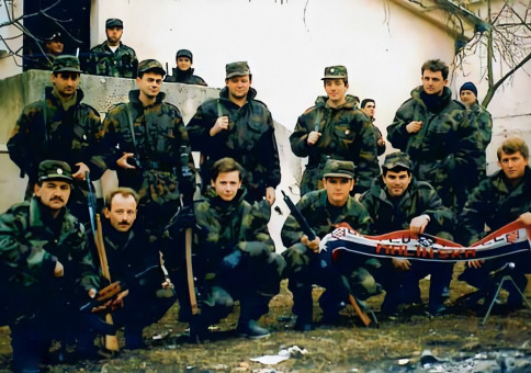 40. Dio pripadnika 3. satnije 4. bojne na obuci pred odlazak na ličko bojište; baza krčkih boraca na Krku. Kijac – Njivice, prosinac 1991.